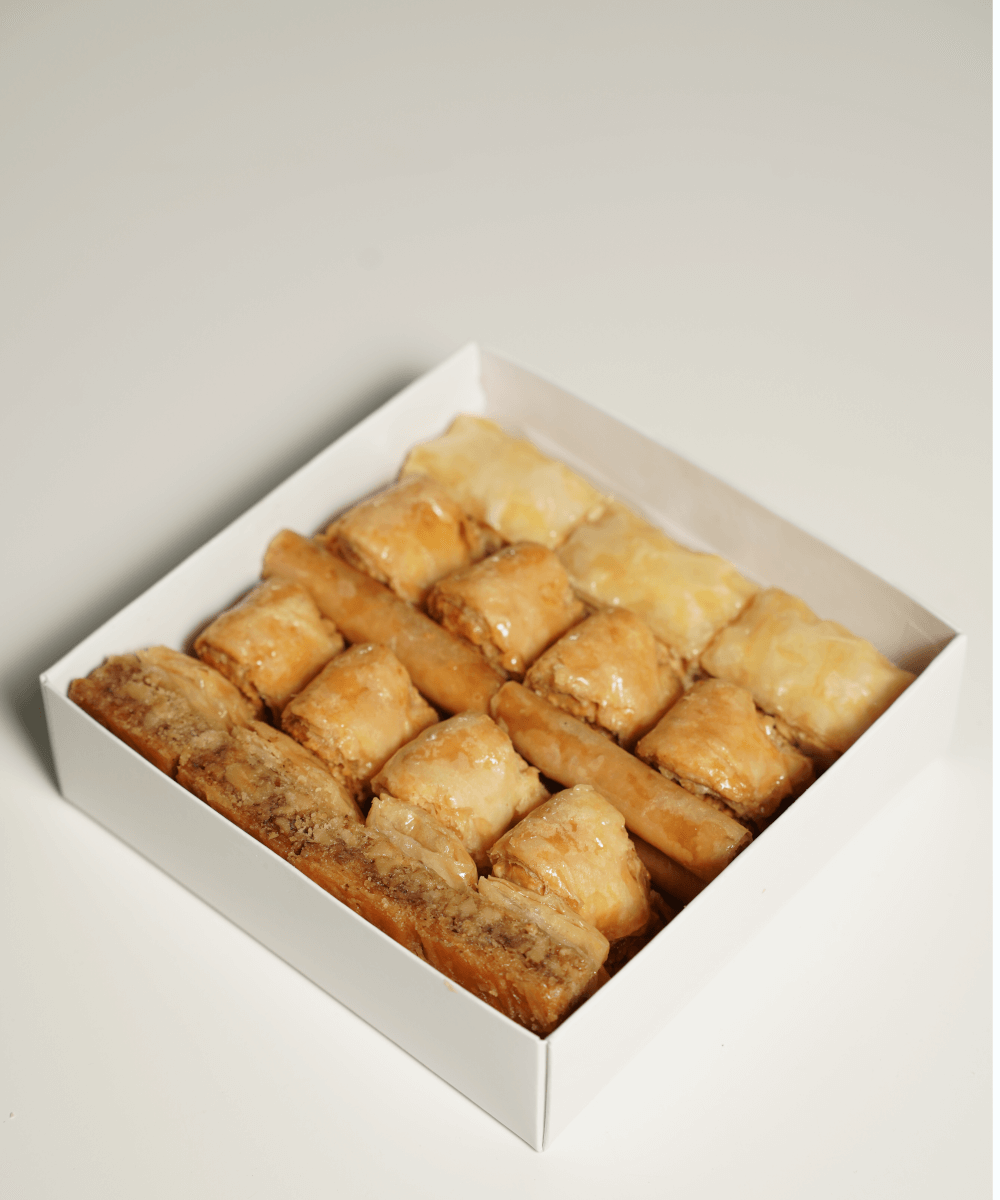 Assorted Baklava - Cashew & Walnut